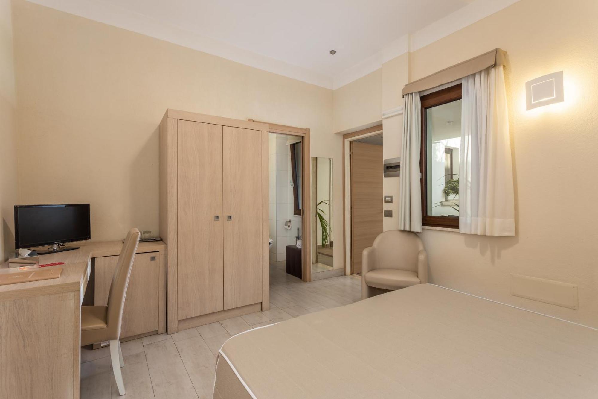 Belvir Hotel 3*