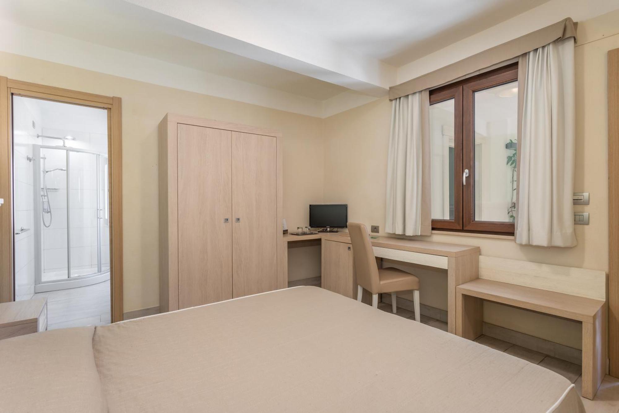Belvir Hotel 3*